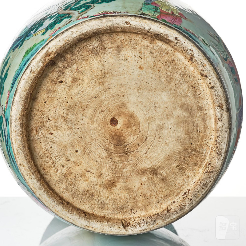 A massive famille rose 'figural' vase, - 图8